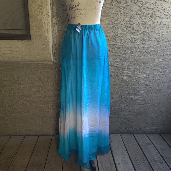 🆕 WHBM Blue Ombre long Maxi 100% Silk A-line summer spring fairycore Skirt (XS) - Picture 8 of 13